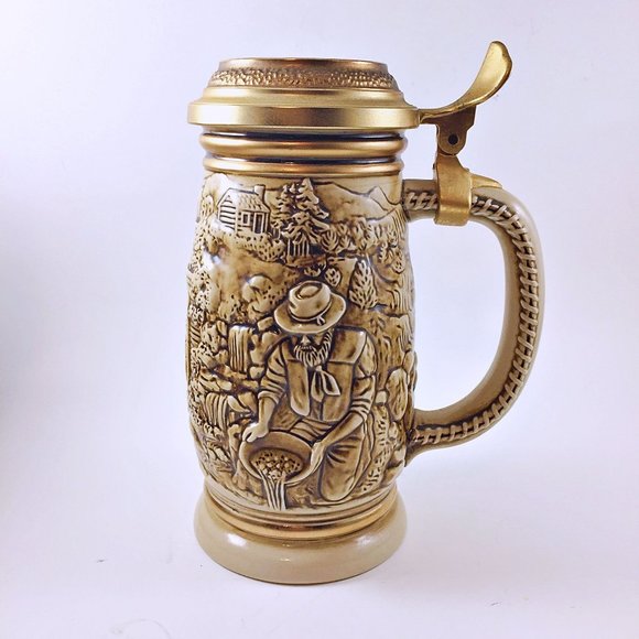 1987 Gold Rush Beer Stein with Lid Ceramak Stoneware Brazil Vintage Avon - Picture 1 of 9